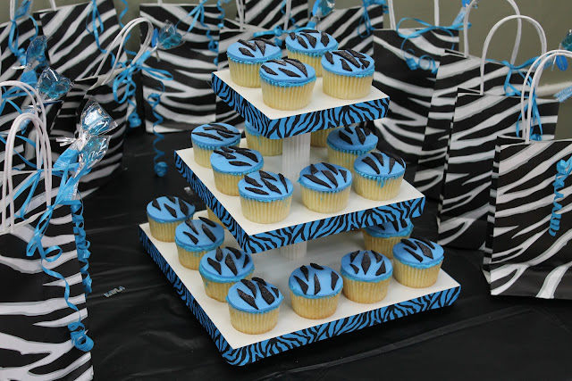 How To Make Zebra Print Cupcakes How To Make Zebra Print Cupcakes