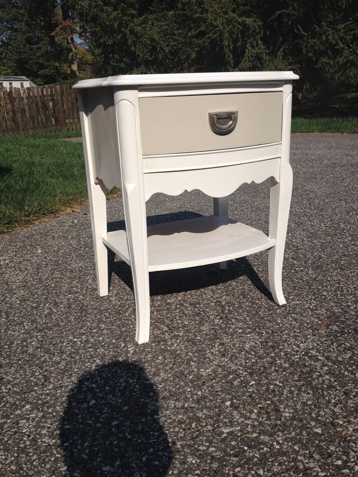 if you stage your items to sell potential buyers have an easier time of seeing the beauty and function the piece will bring to their home - Selling Home Furniture if you stage your items to sell potential buyers have an easier time of seeing the beauty and function the piece will bring to their home - Selling Home Furniture