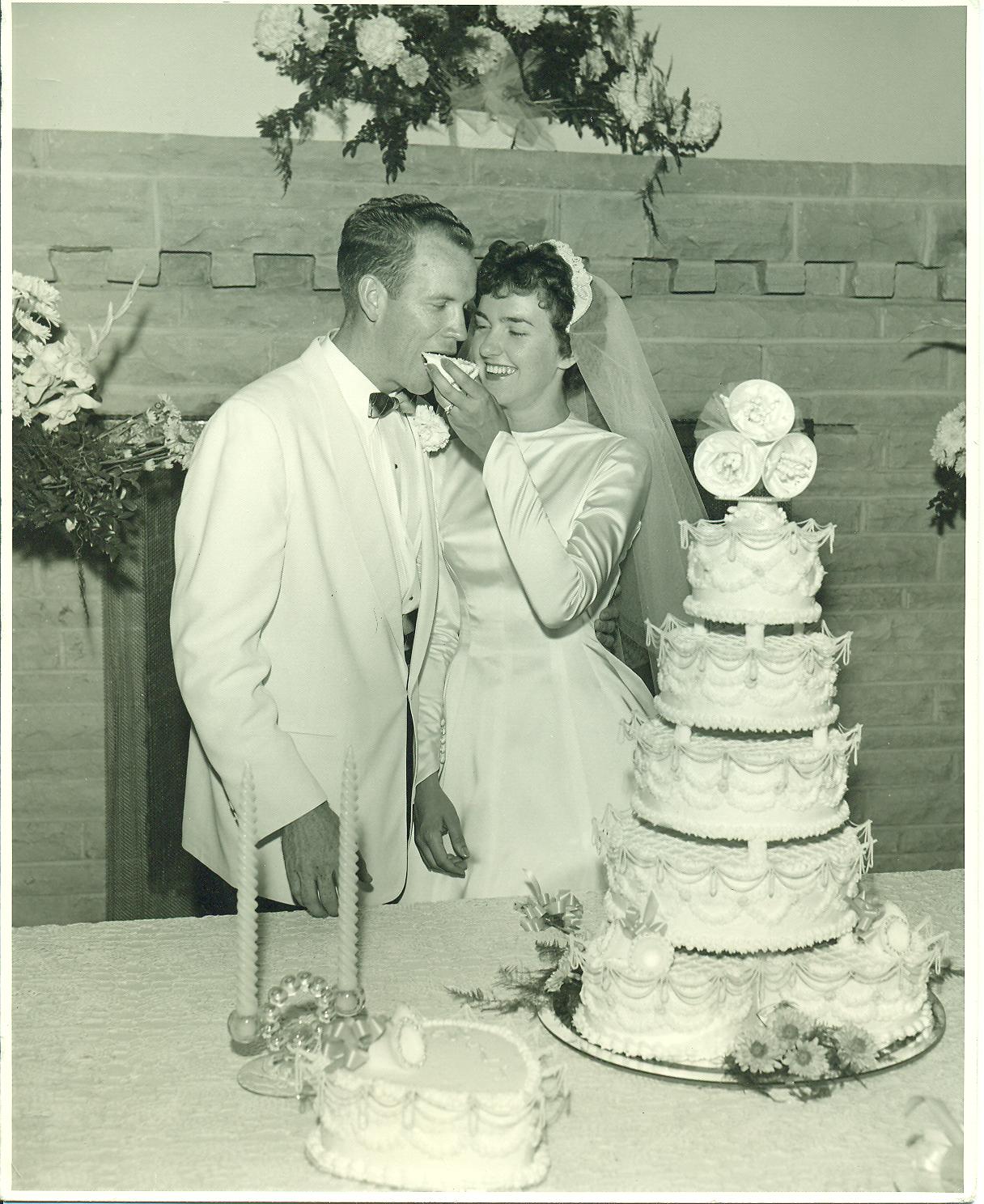 wedding cake feeding