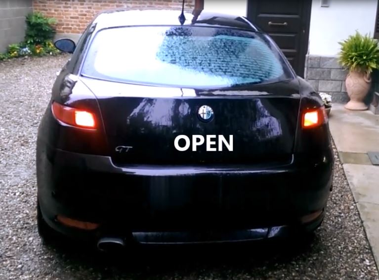 Plafoniera Auto Fai Da Te : Io faccio così alfa romeo gt accensione luci ad apertura auto
