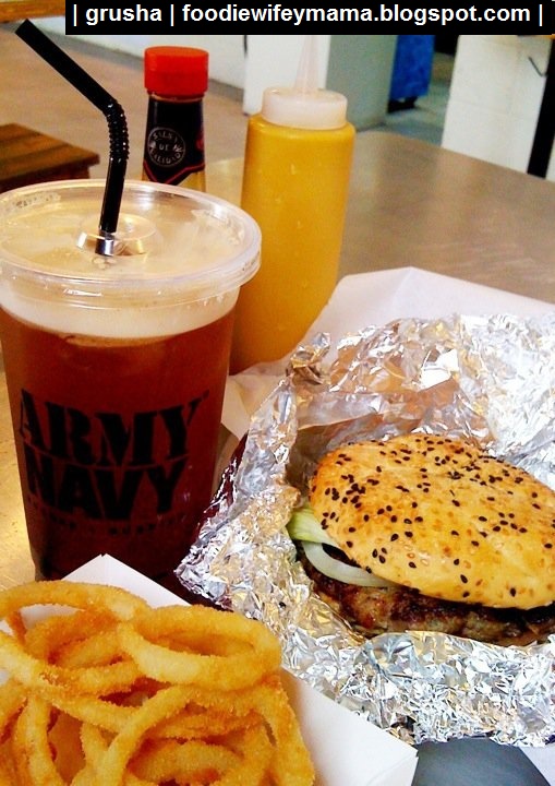 FOODIE WIFEY MAMA Army Navy Burger + Burrito Tomas Morato