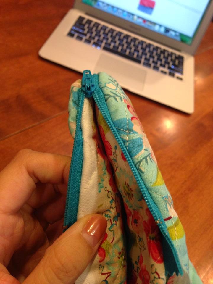 Hear Me Roar! DIY Laptop Sleeve