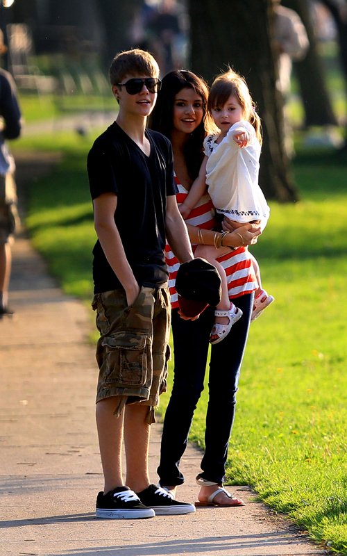 Justin Bieber y Selena Gómez, fotos de justin bieber y selena gomez. Justin Bieber y Selena Gómez,