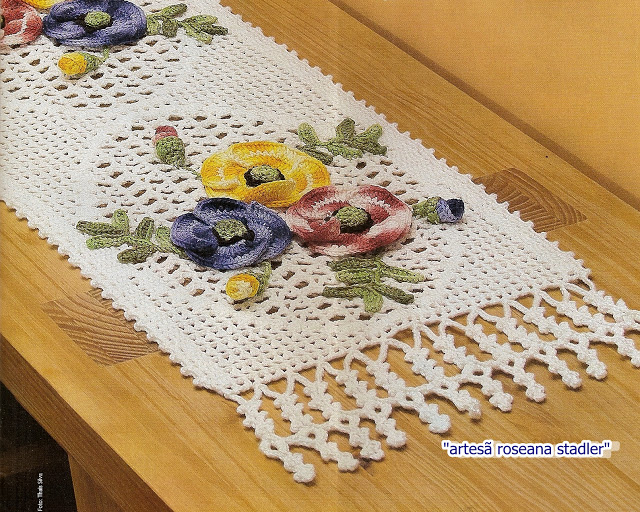 Crochet Beautiful Table Runner