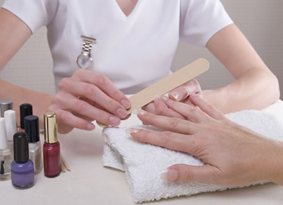 What should I expect from my nail technician?