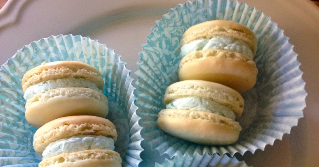 Heidi's Mix: Almond Chocolate Macarons