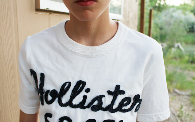 Hollister T-shirt