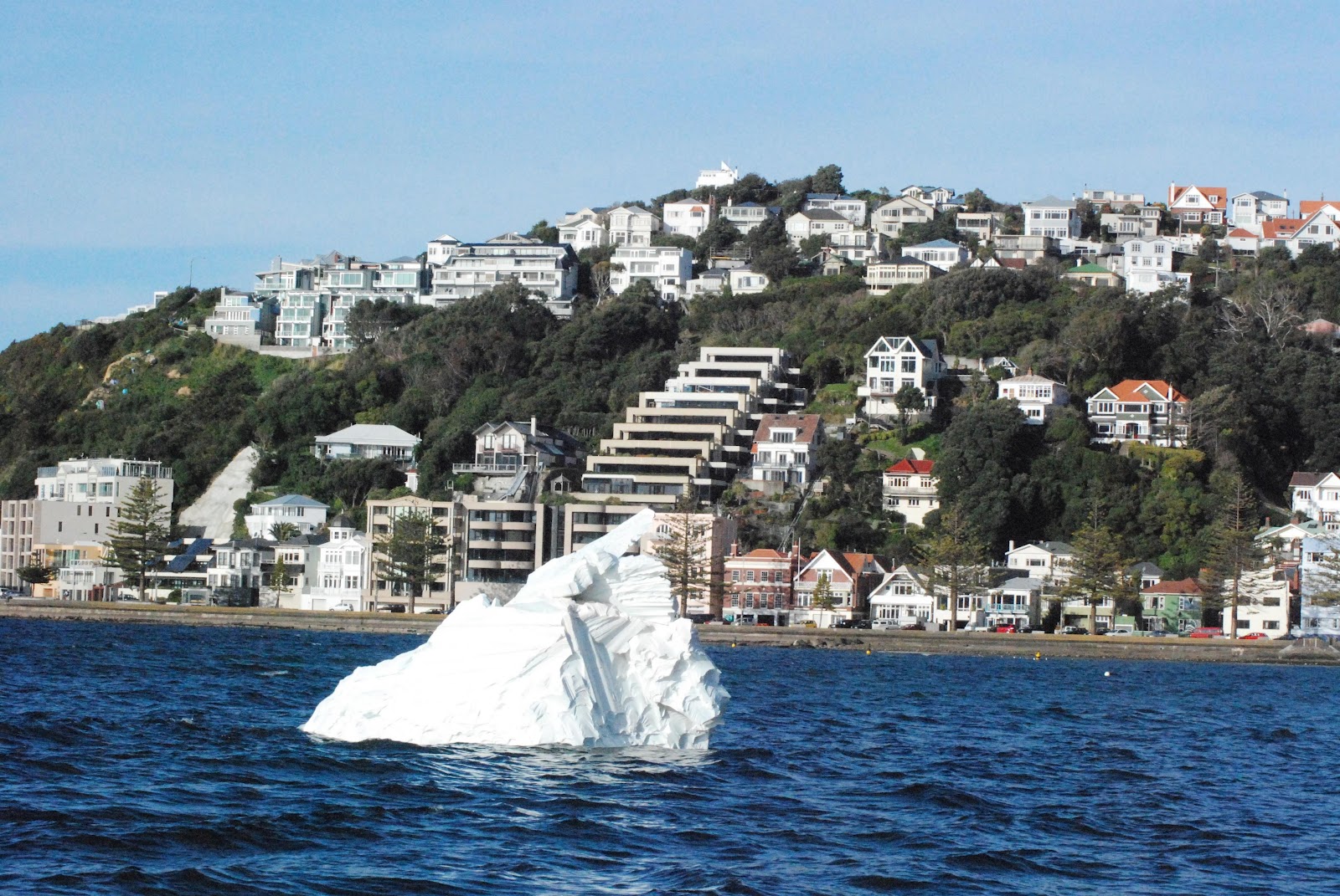 Travel & Adventures Wellington. A voyage to Wellington, New Zealand