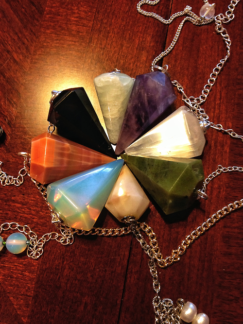 Wiccan Moonsong: Pendulums