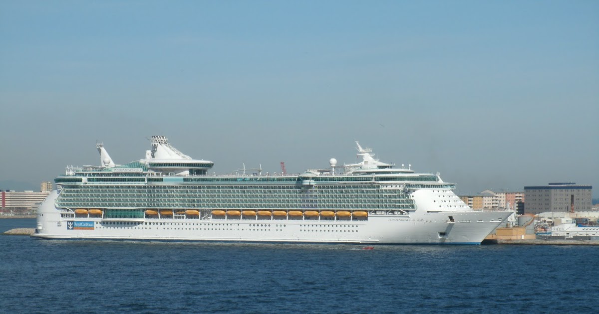 Photo Blog: Cruise Ships
