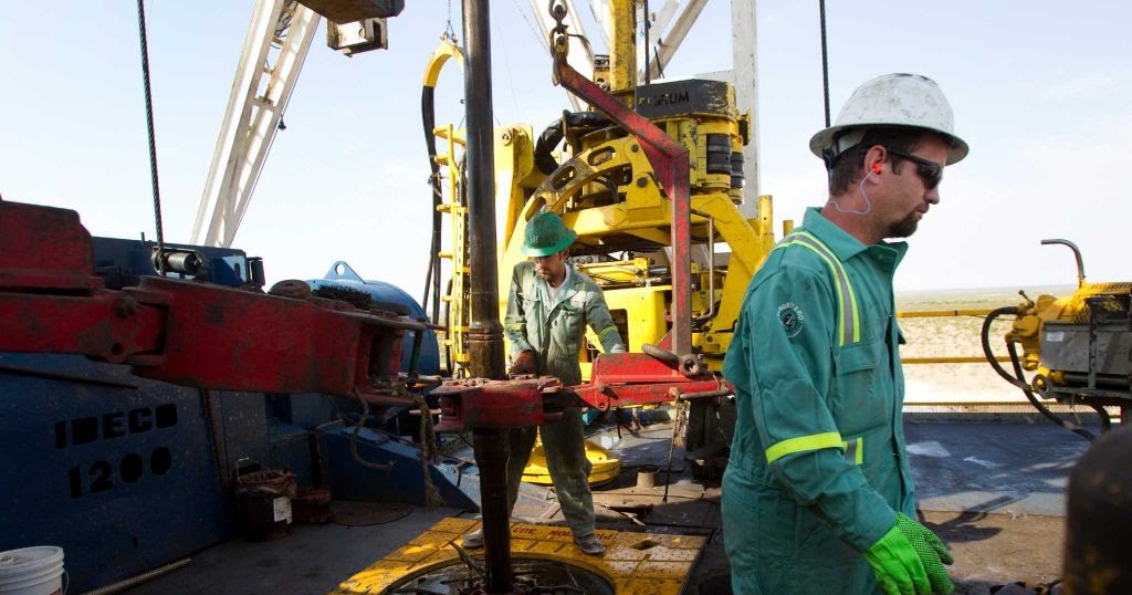 Oil Rig Jobs with No Experience Number of Oil Drilling Rigs Plummets with Oil Price in Saskatchewan