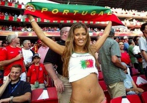 World Cup Brazil 2014: sexy hot girls football fan, beautiful woman supporter of the world. Pretty amateur girls, pics and photos  Portugal garota portuguesas