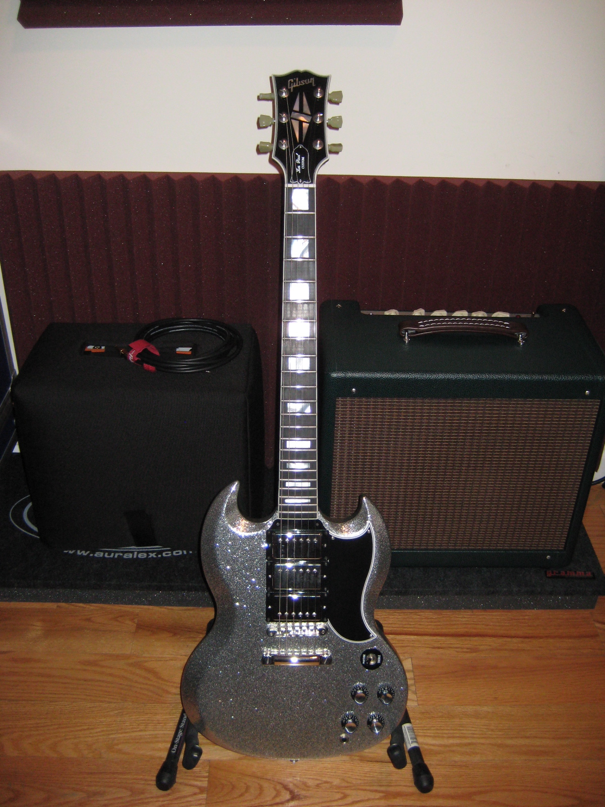 Guitar EUREKA! POST 661 EBAY PRICE GUIDE Gibson SG Custom Shop