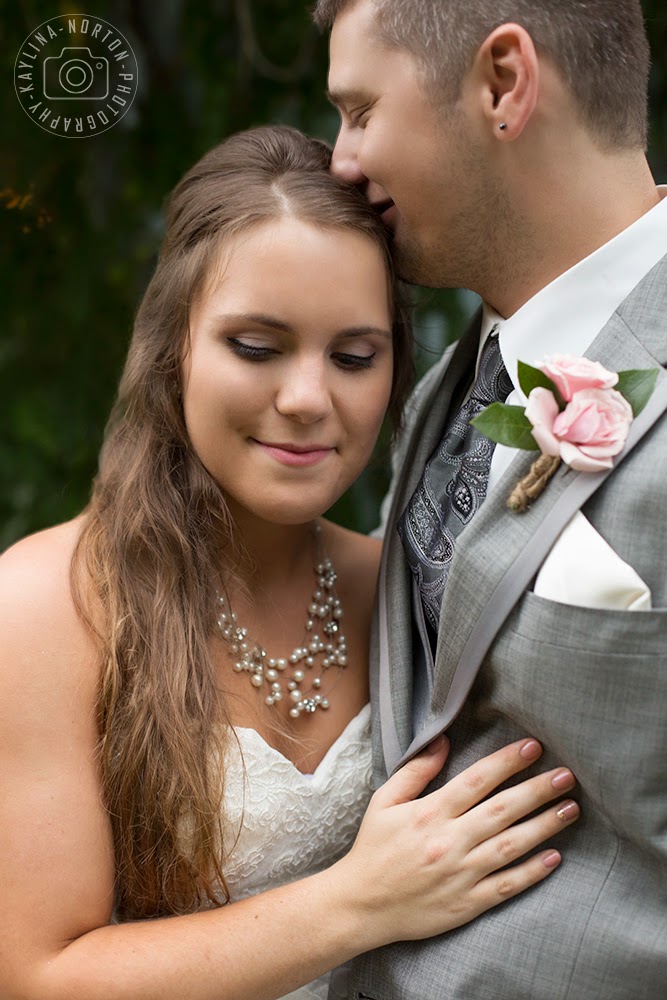 Lancaster Ohio Wedding Photographer