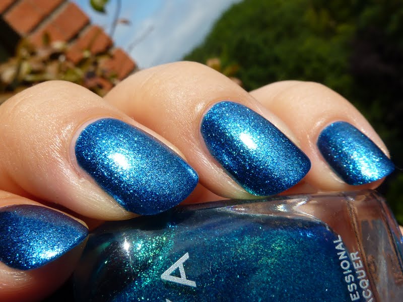 Opinionated Little Finger Hema Metallic Blue