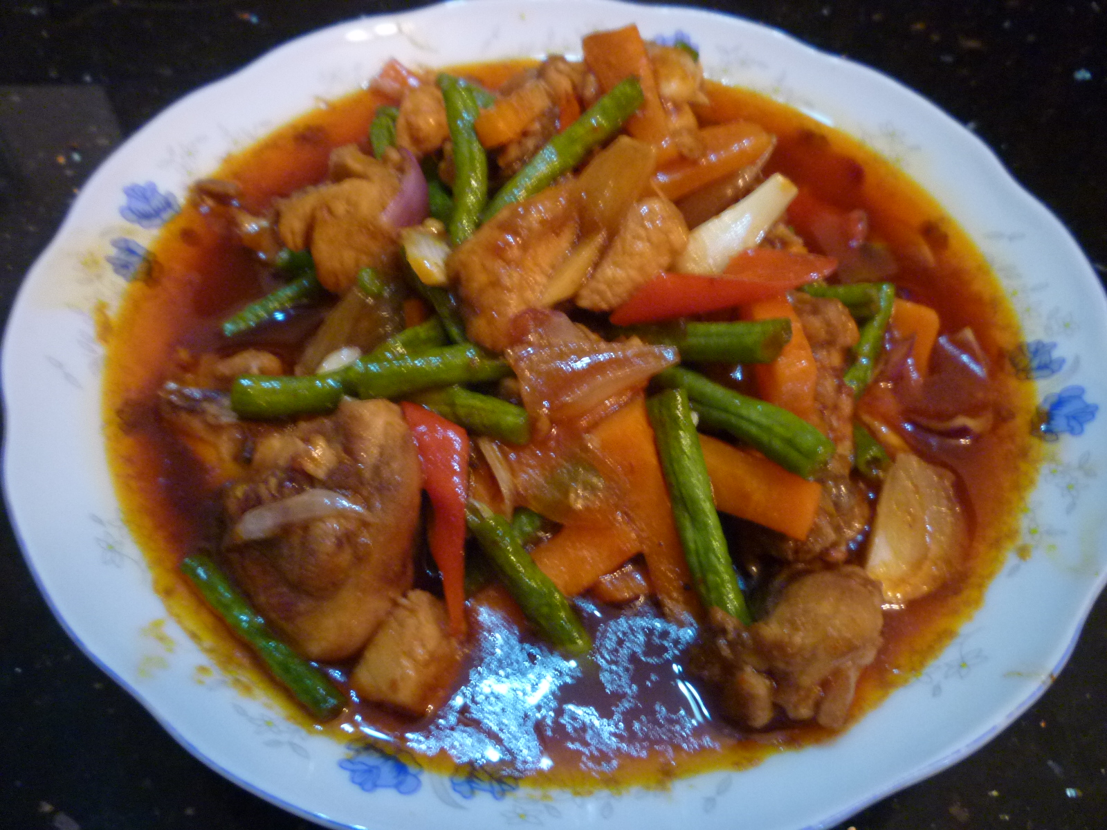 Resepi ayam masak paprik berkuah