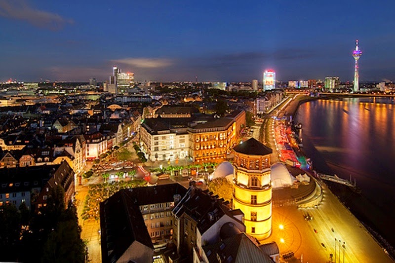 [Image: thanh-pho-dusseldorf-duc.jpg]