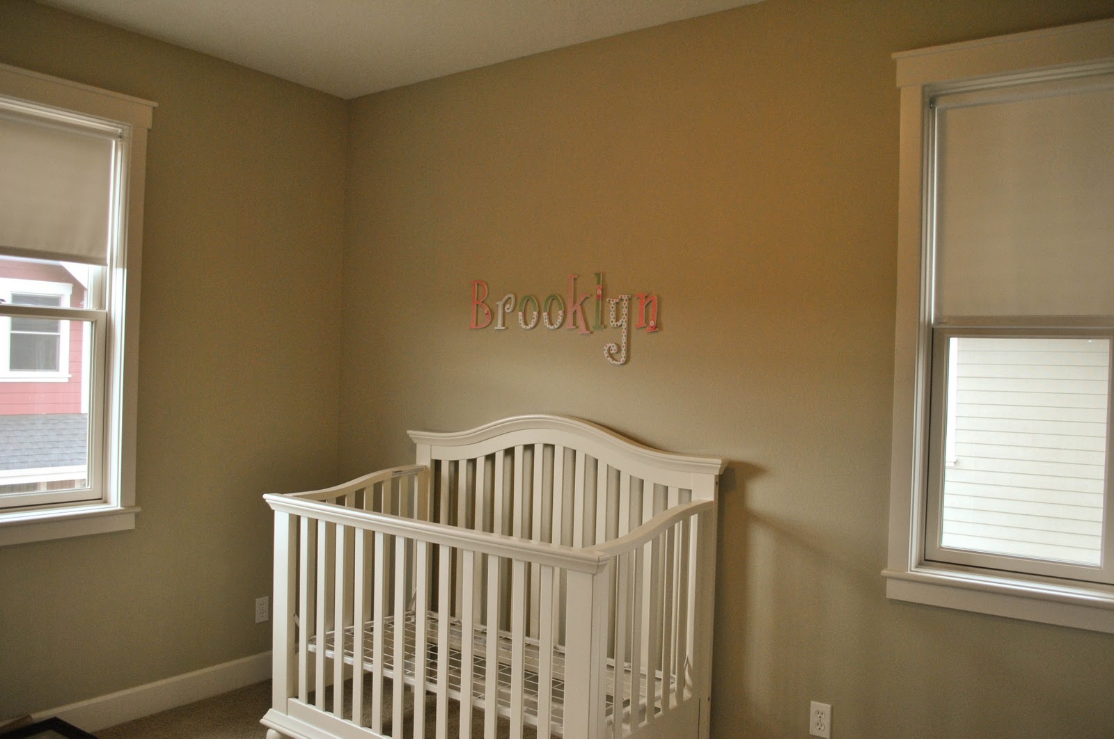 31 Flavors Friends... Roman Shades... Nurseries, lend me your eyes