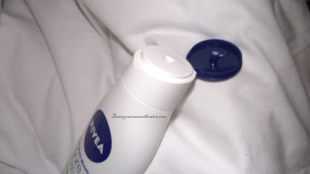 Nivea Pure & Natural Rich Body Moisturiser With Bio Argan & Bio Jojoba Oil Review Nivea Pure & Natural Rich Body Moisturiser With Bio Argan & Bio Jojoba Oil Review