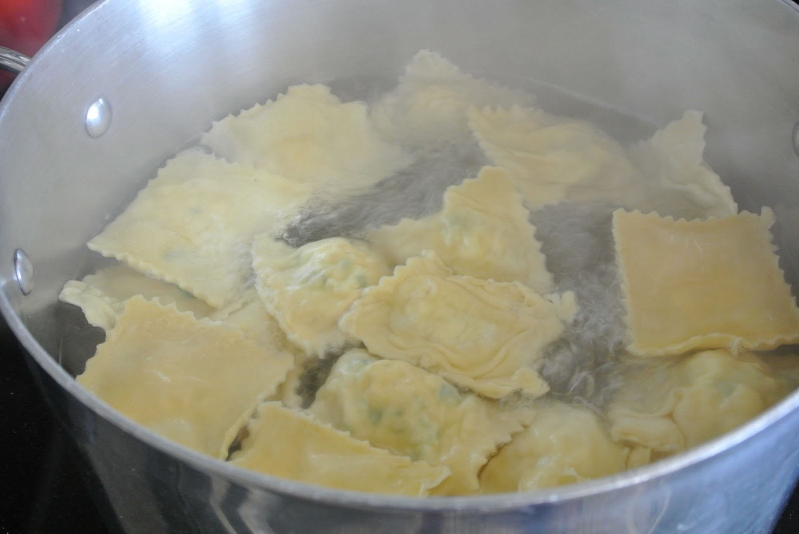 Gourmet Cooking For Two Crab Ravioli with Saffron Sauce