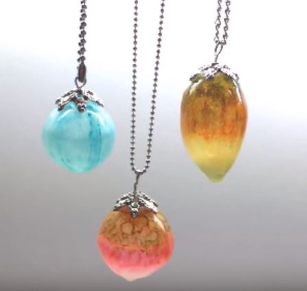 Amazing Liquid Polymer Clay Jewelry Tutorials by Sandrartes / The