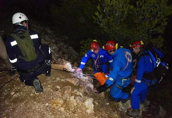 Ερέτρια: Θρίλερ στο Καστέλι με 40χρονο πεζοπόρο που λιποθύμησε στην κορυφή του βουνού!