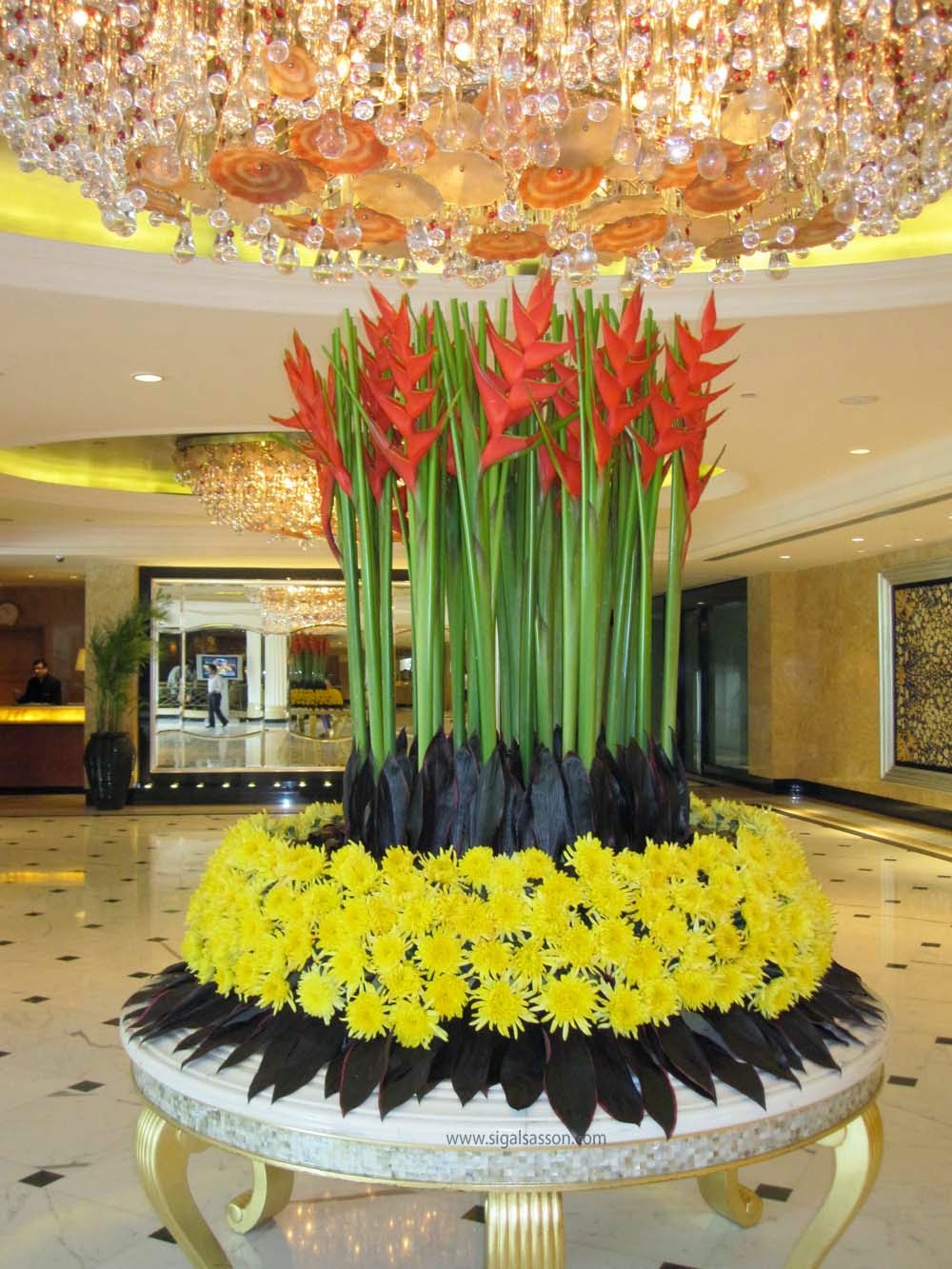 CV. STATISIERA WAYANG FLOWER Lobby Flower Decoration