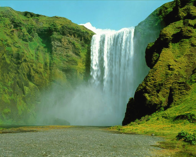 Top HD Beautiful Water Falling Wallpapers Top HD Beautiful Water Falling Wallpapers