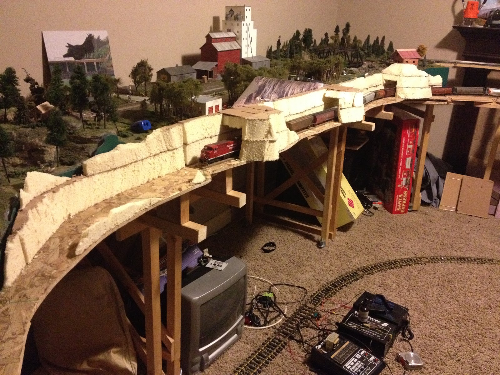 Chinook Hobby Talk An HO Layout In Progress