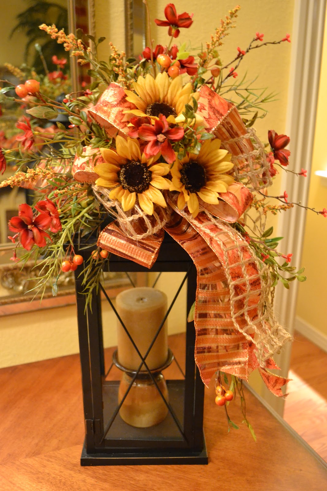 Autumn Fall lanterns, Fall decor diy, Fall lantern