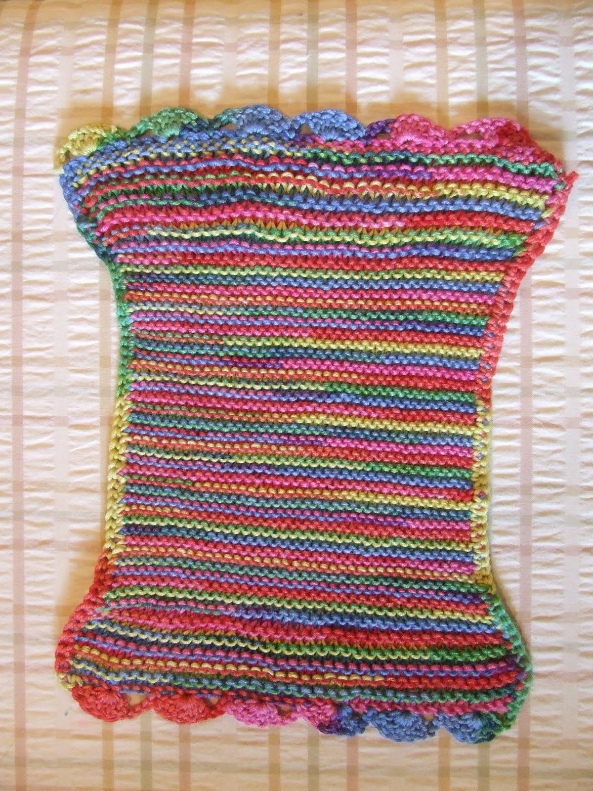 Lazy Mama Designs Lever knitting sample, or, how to fix your tension