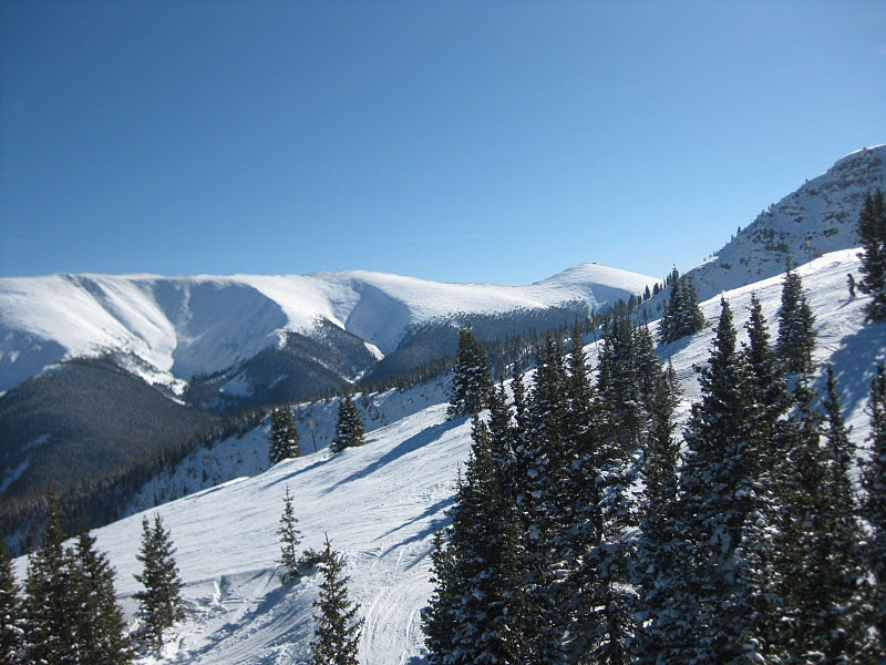 TOP WORLD TRAVEL DESTINATIONS Winter Vacation in Colorado