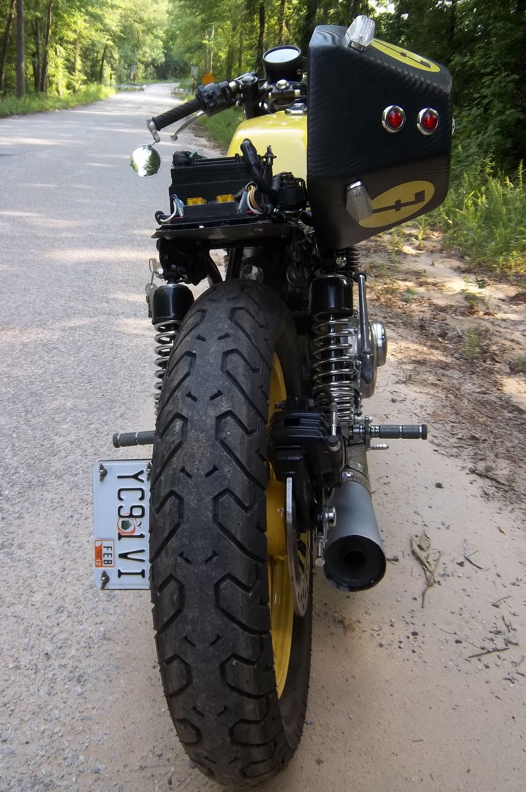 Hell Kustom Yamaha XS500 By Karnage Kustomz