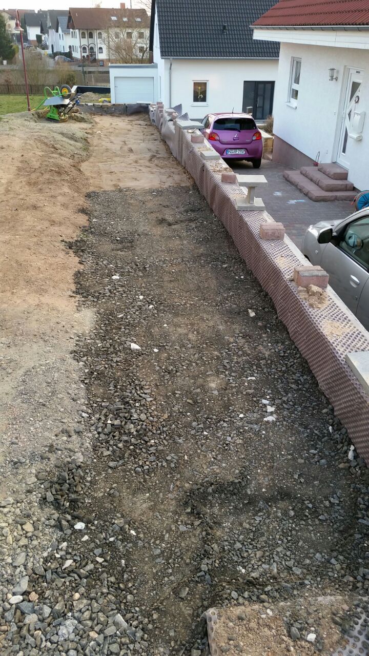 Ein Haus Hinter Der Kirche 2016