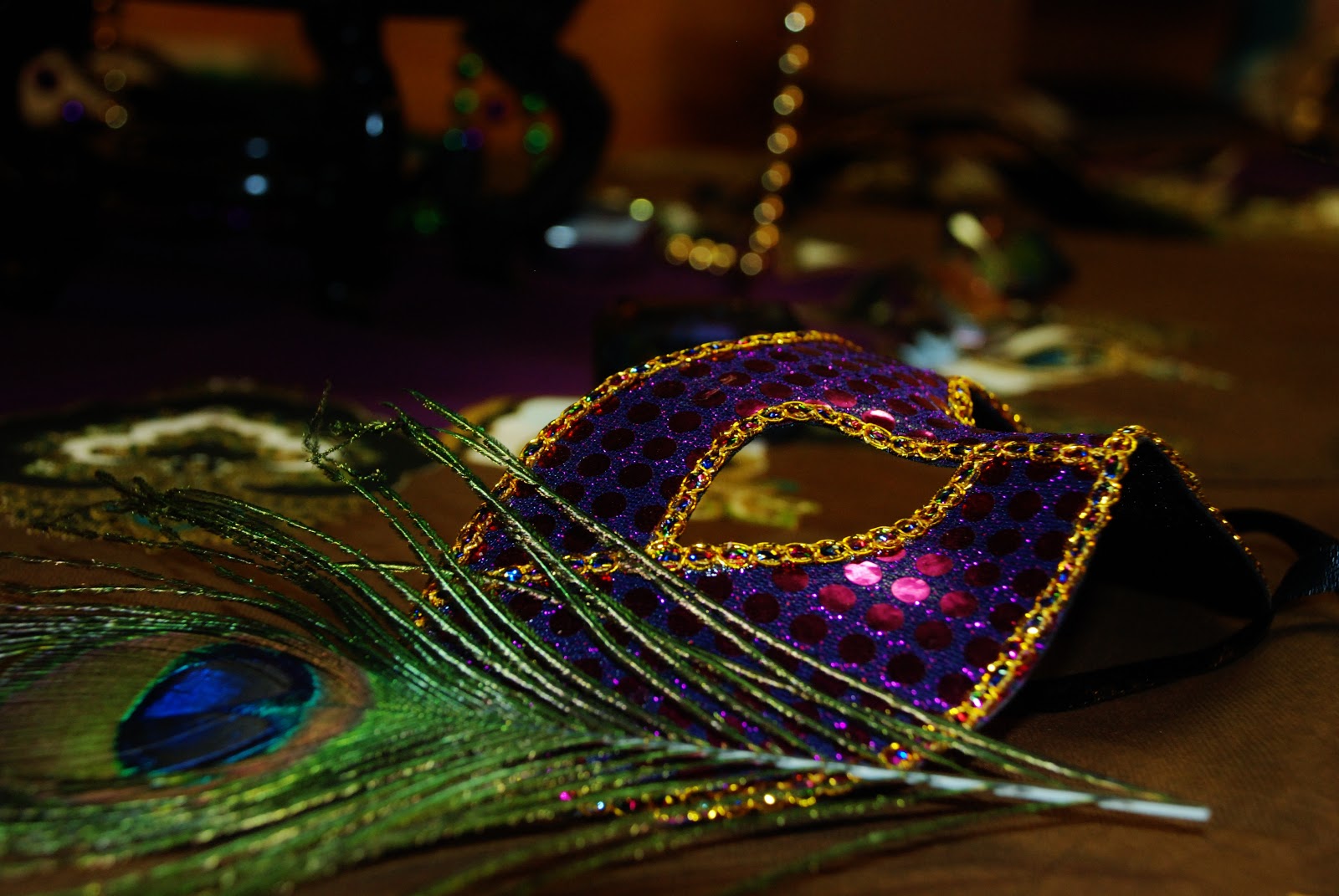 Kings Crown Centerpiece Setting The Mood