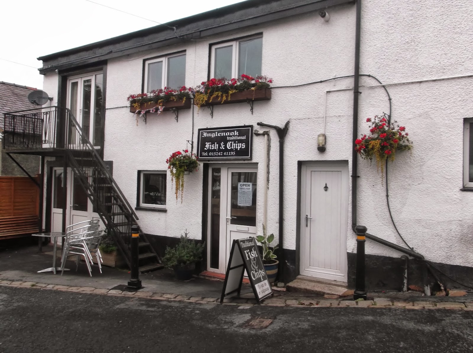 North West Images Ingleton Pubs & Shops