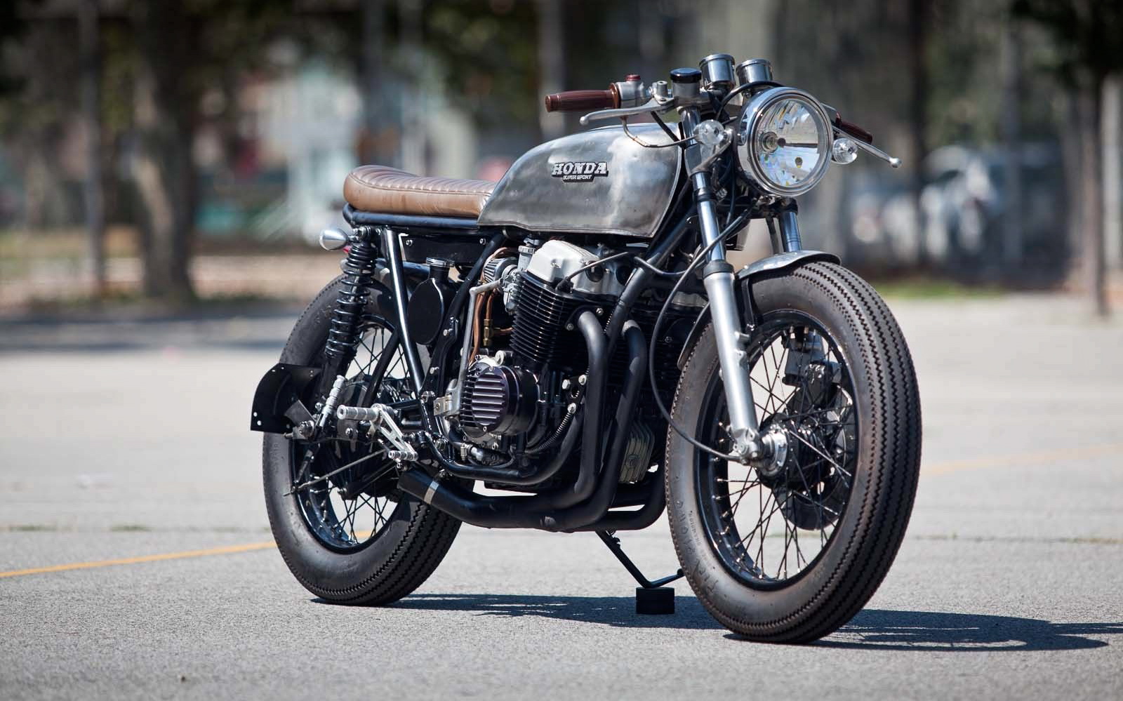 Dinosaur Four | Inazuma café racer