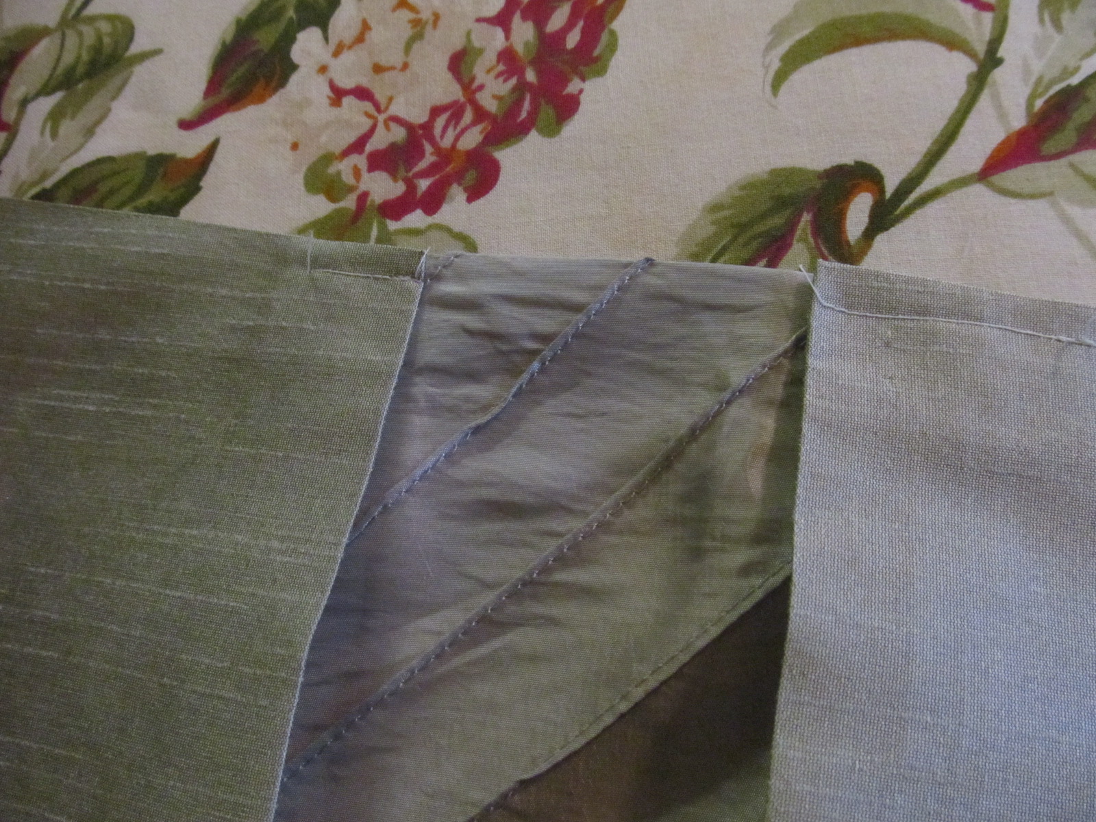 My Heart with Pleasure Fills Dust ruffle done, now bumper pads needed