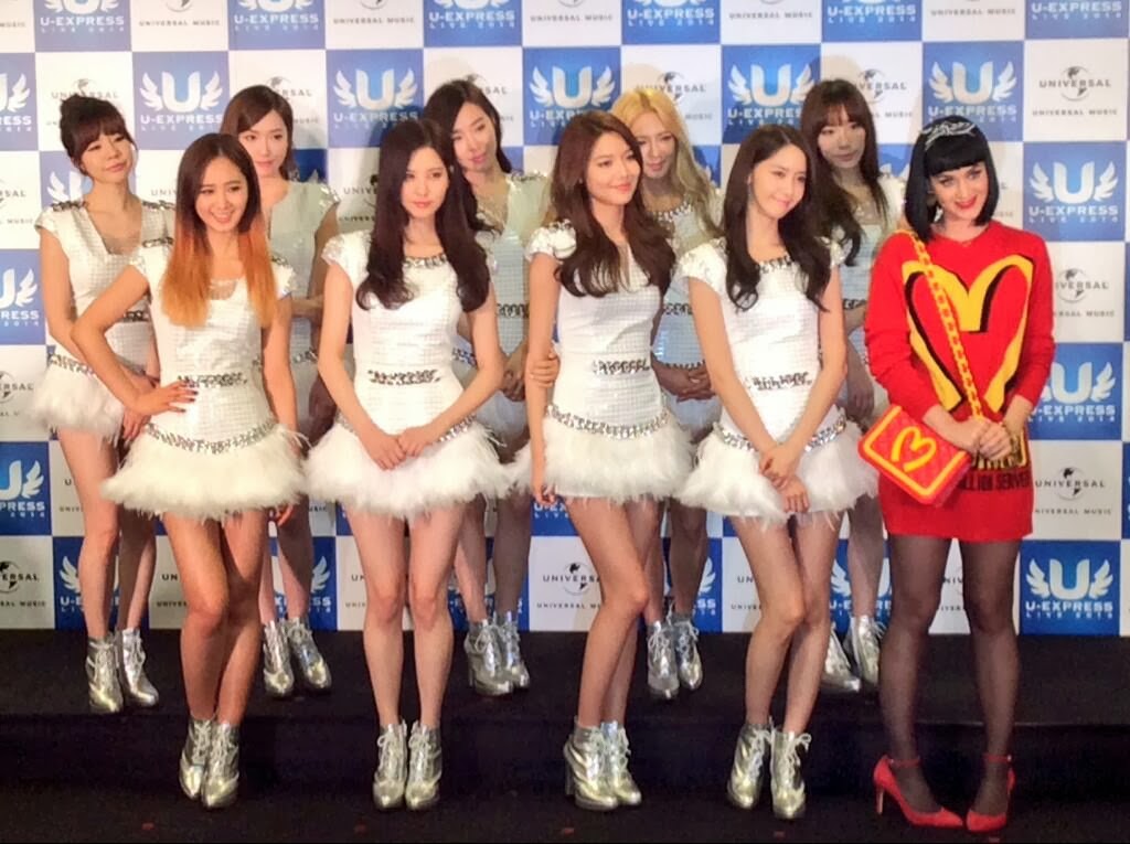 [Picture] 140302 SNSD With Katy Perry at U-Express Live 2014