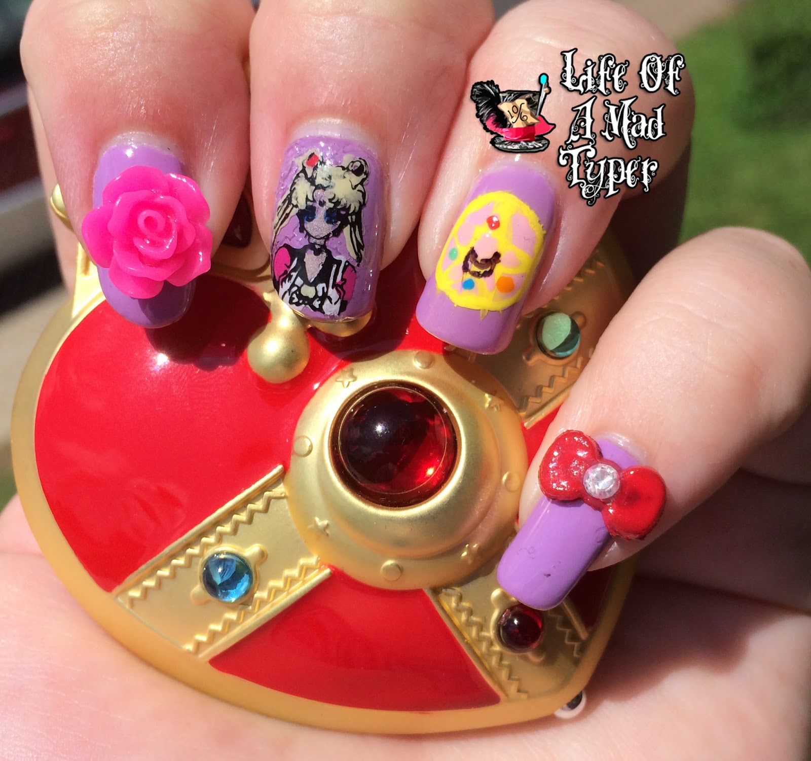 Sailor moon nail art