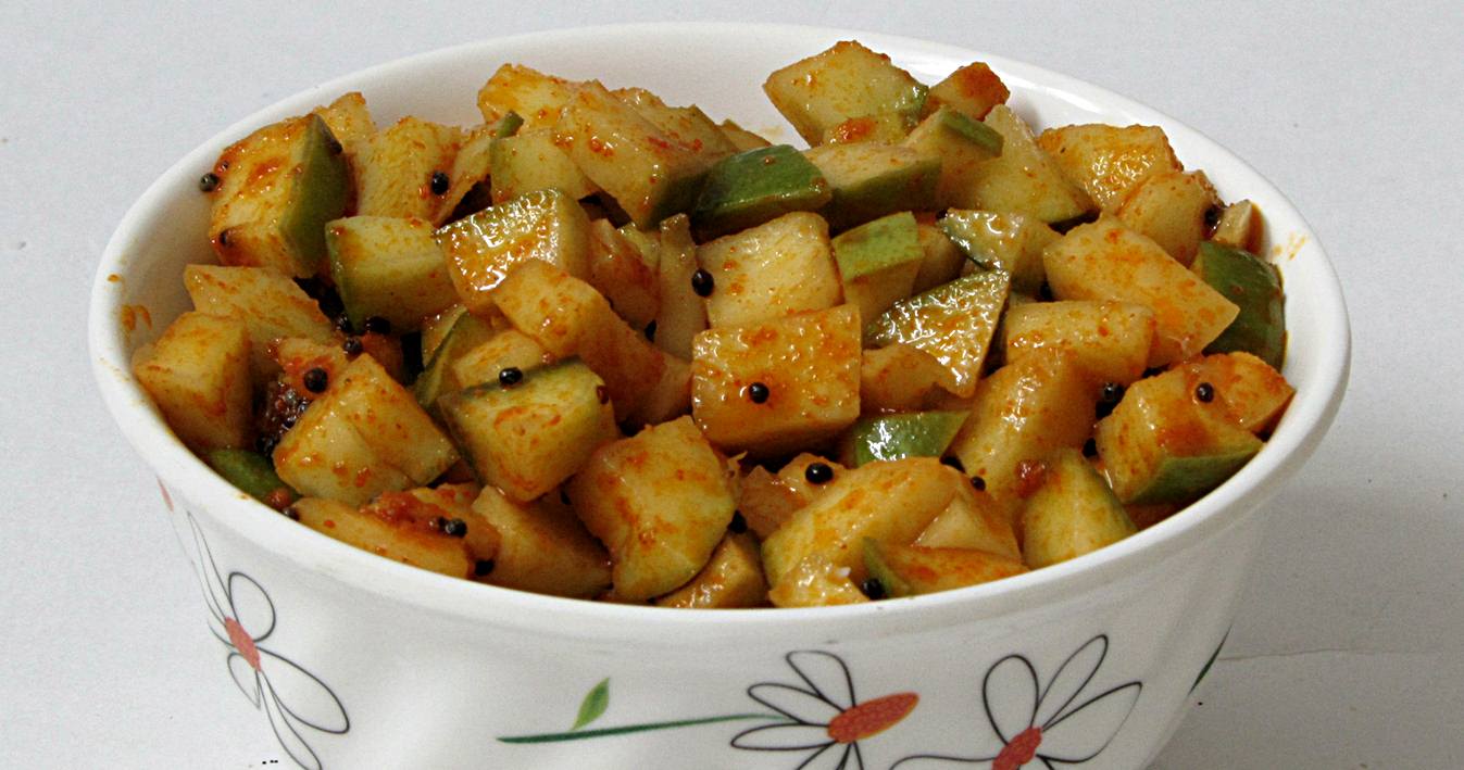 Your Mom's guide Fresh Cut Mango pickle