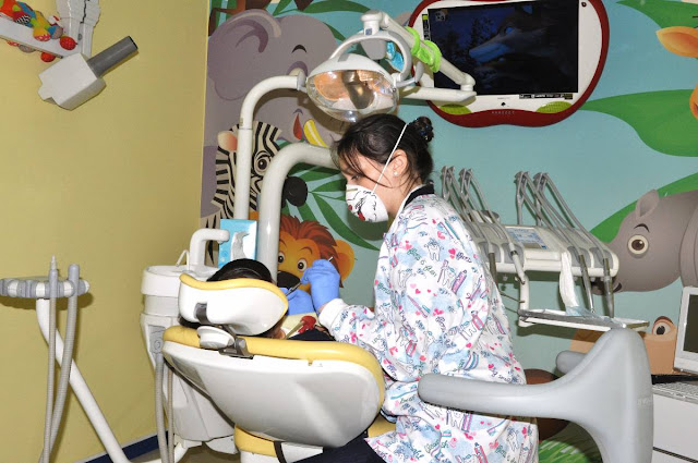 imagina que era feriado imagine it was a holiday: Uma excelente médica