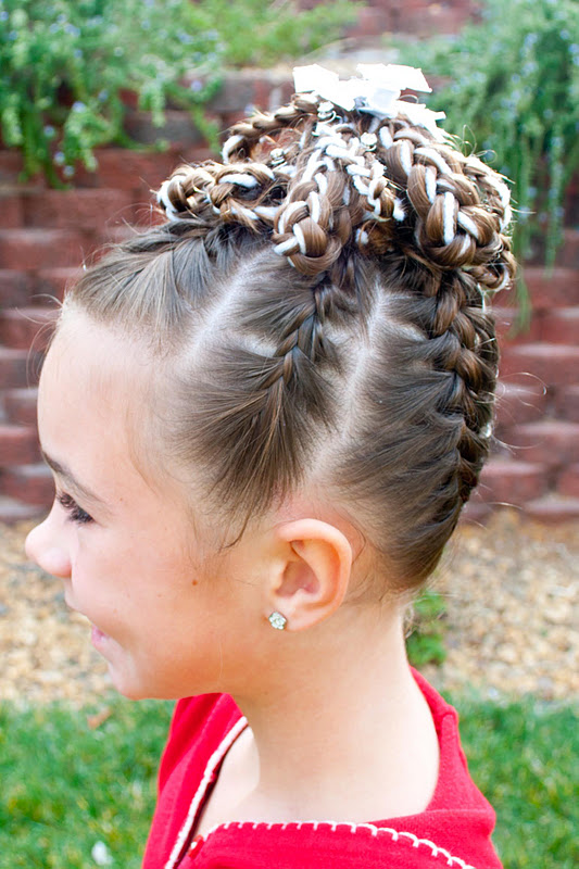 Princess Piggies Holiday Hairstyles Snowflake