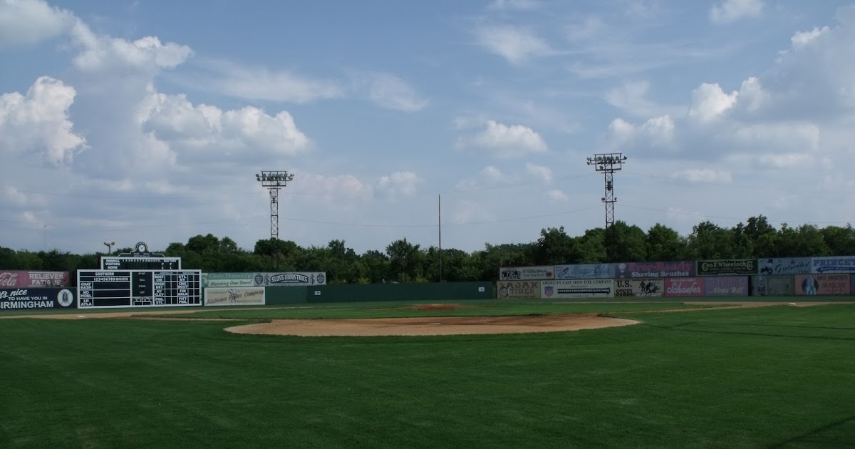 Biggest baseball stadium picture