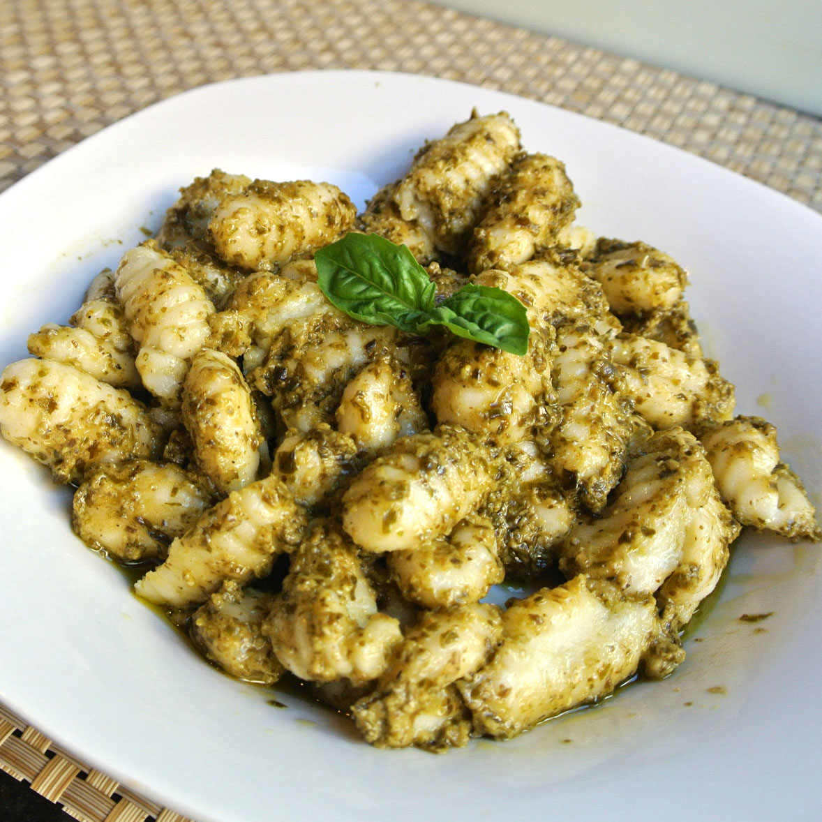 Mom, What's For Dinner? Pesto Gnocchi