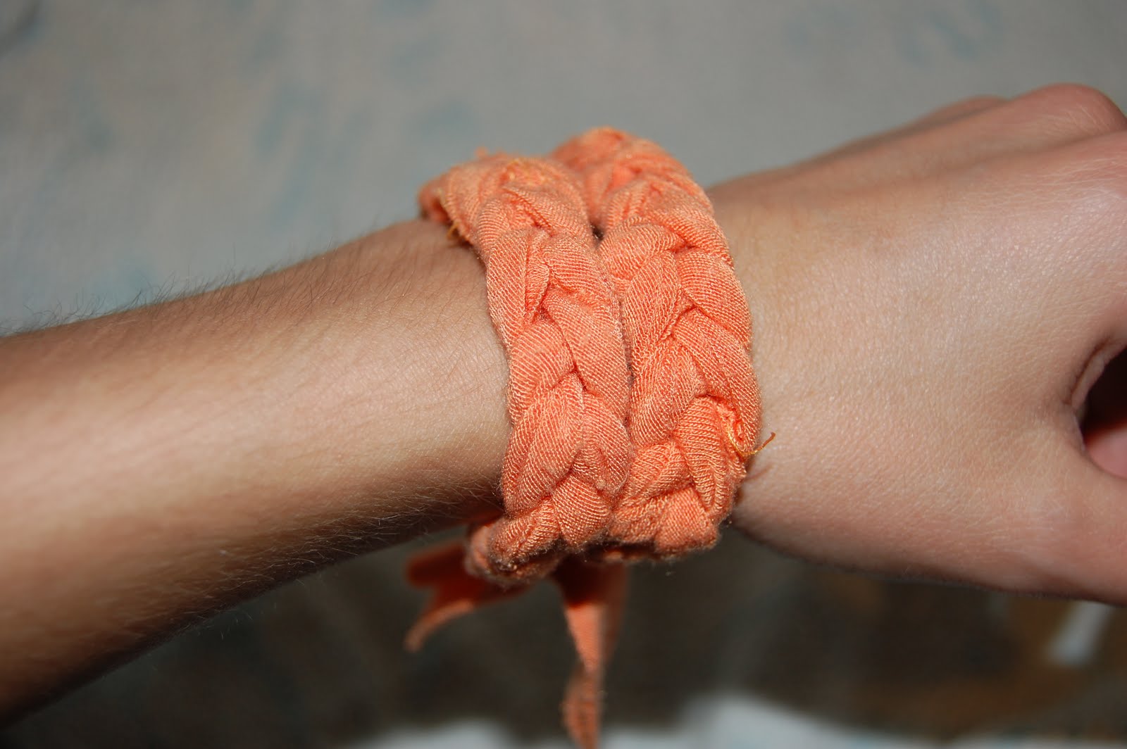 Katiedid Crafts Finger Knit Bracelet
