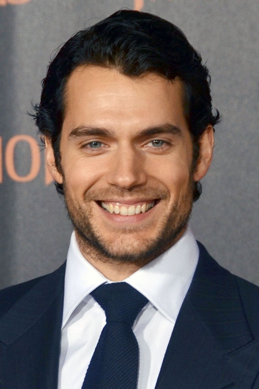 Henry-Cavill_portrait_w858.jpg