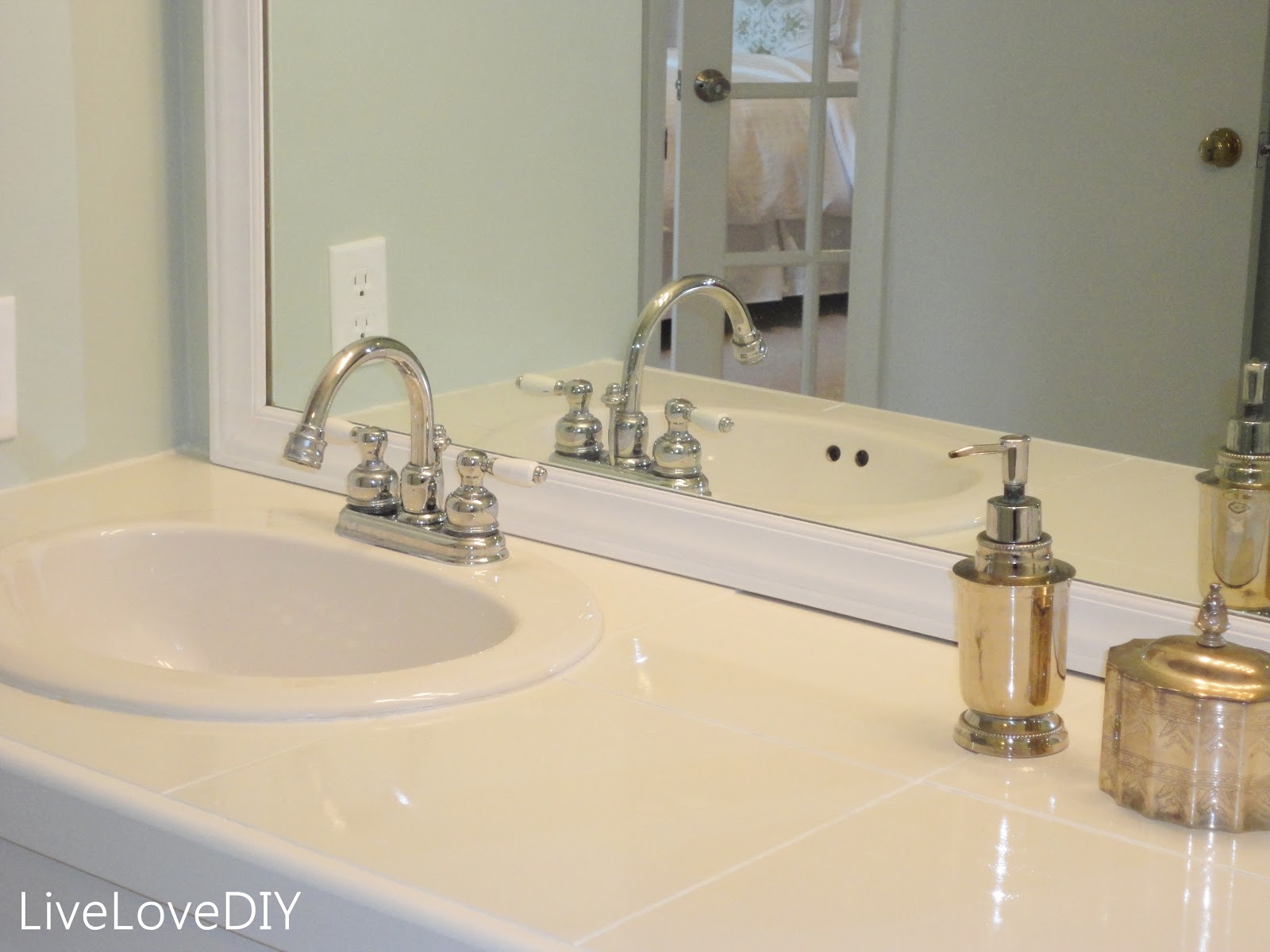 ... such an easy update, and way cheaper than replacing your countertops