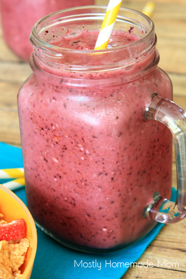 Berry Oatmeal Smoothie with Special K® Red Berries Mostly Homemade Mom