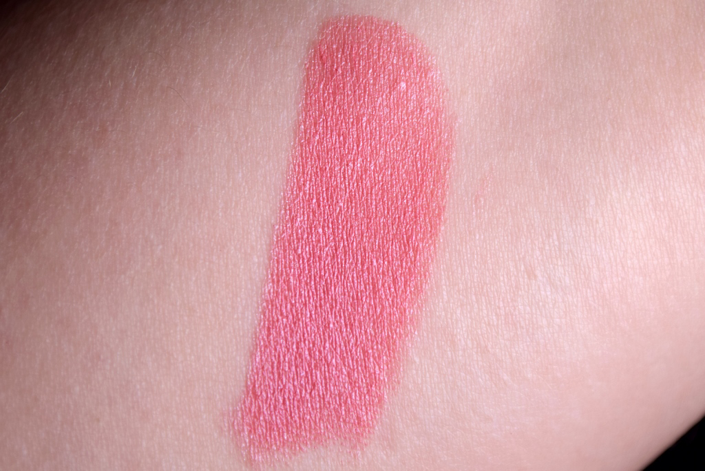 Makeup Revolution 'Dusky' Lipstick Swatch Makeup Revolution 'Dusky' Lipstick Swatch